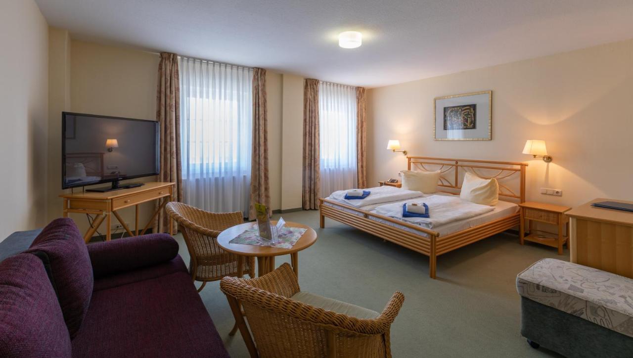 Hotel Am Wariner See Extérieur photo