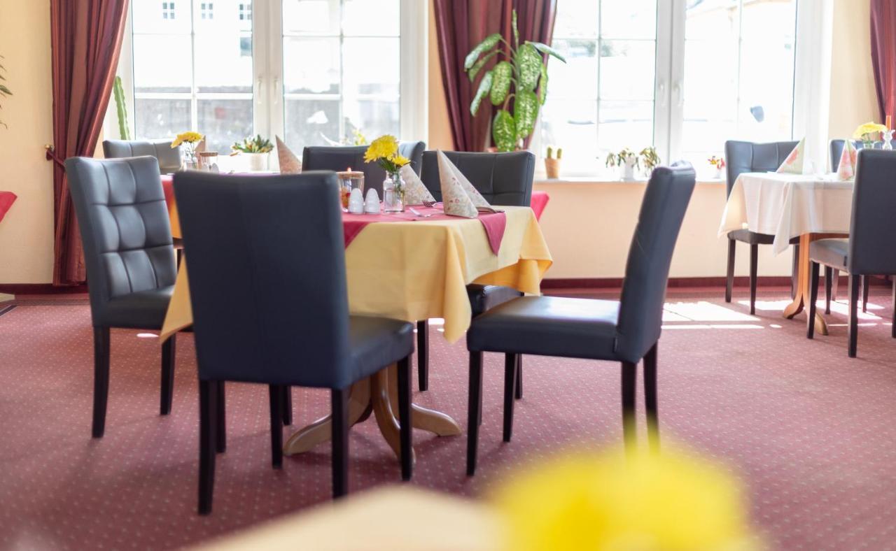 Hotel Am Wariner See Extérieur photo