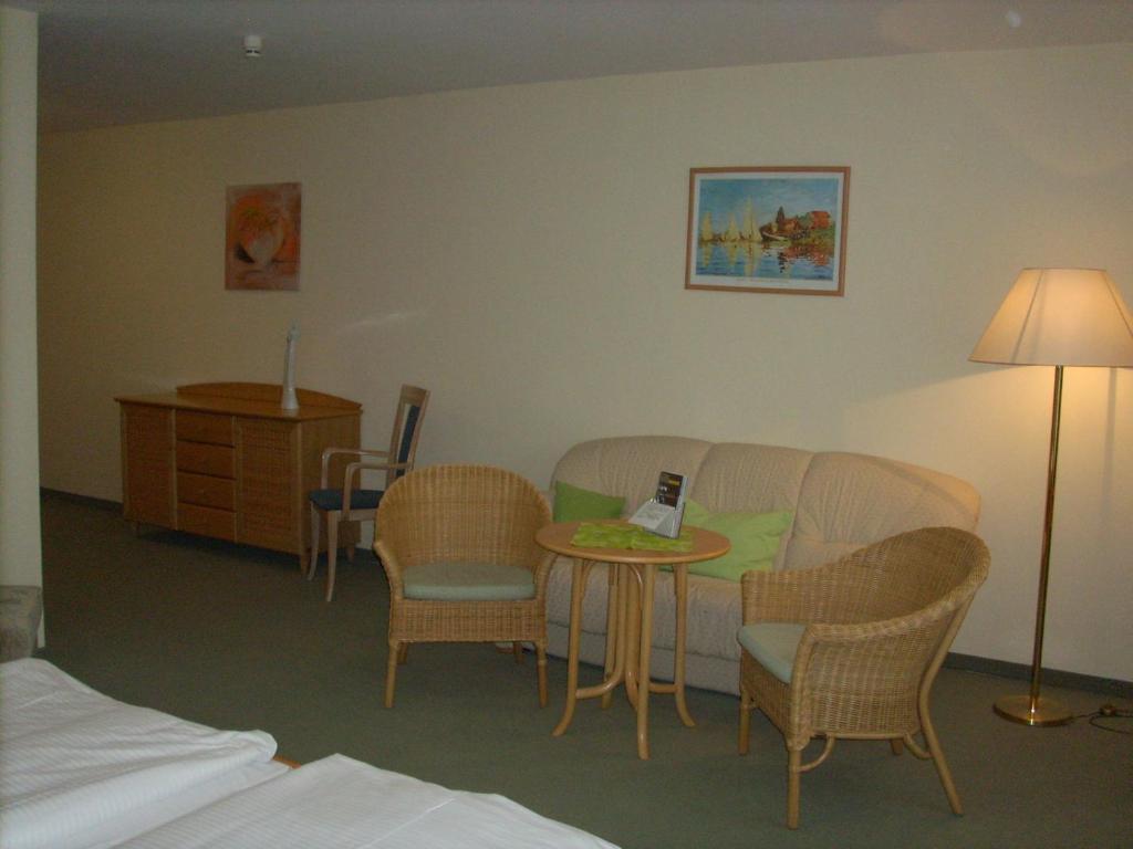 Hotel Am Wariner See Chambre photo