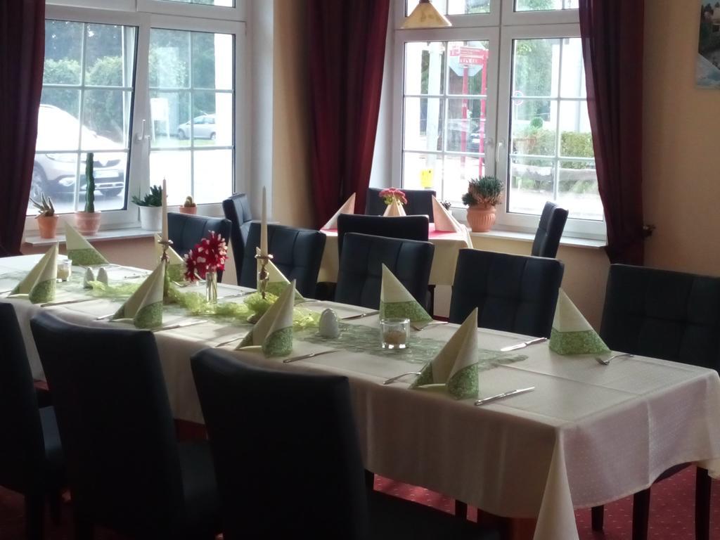 Hotel Am Wariner See Extérieur photo